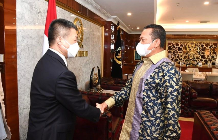 Terima Duta Besar Tiongkok untuk Indonesia, Bamsoet Ungkap Tiongkok Menjadi Negara Besar Karena Miliki Rencana Pembangunan Jangka Panjang 